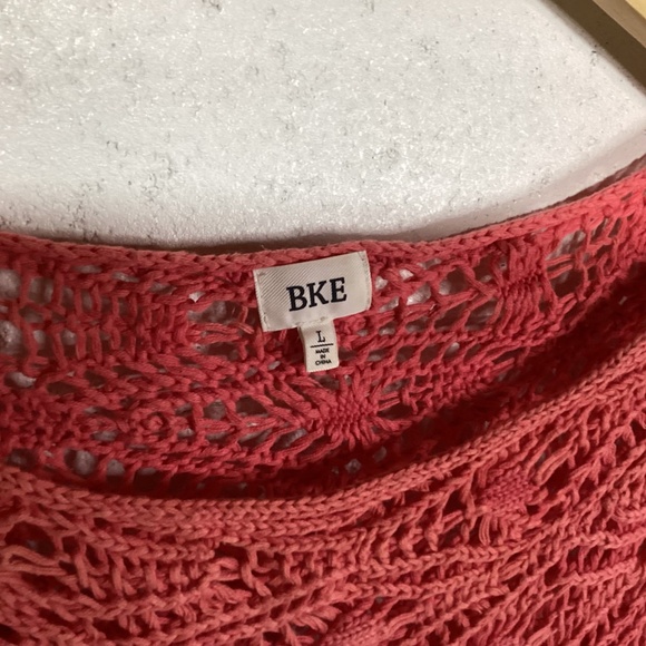 BKE | Buckle | Open Knit Sweater | Size Large | Coral | Excellent Condition - Picture 2 of 3